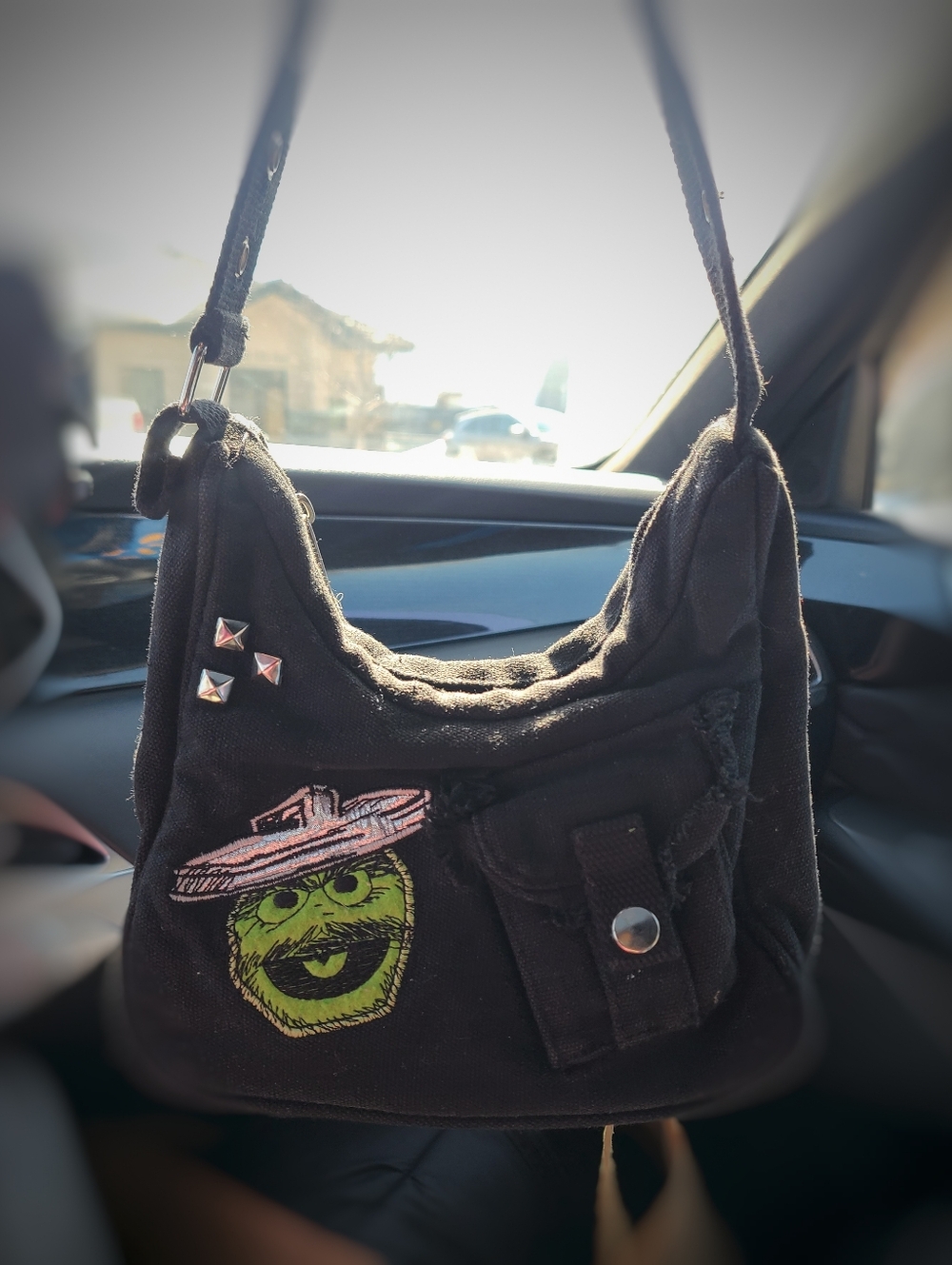 VTG 2005 Sesame Street Oscar The Grouch Studded Canvas Purse Y2K
